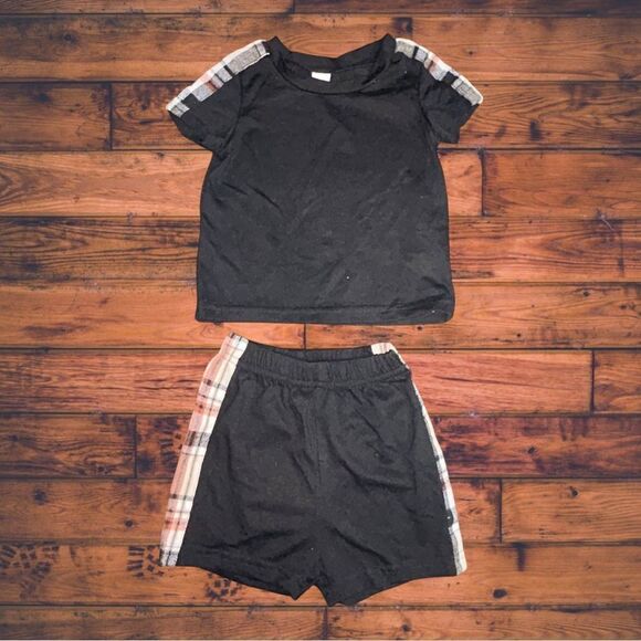 5 for $25🔥SHEIN Black & Plaid Matching Set Baby Size 6-9 Months - Picture 1 of 4